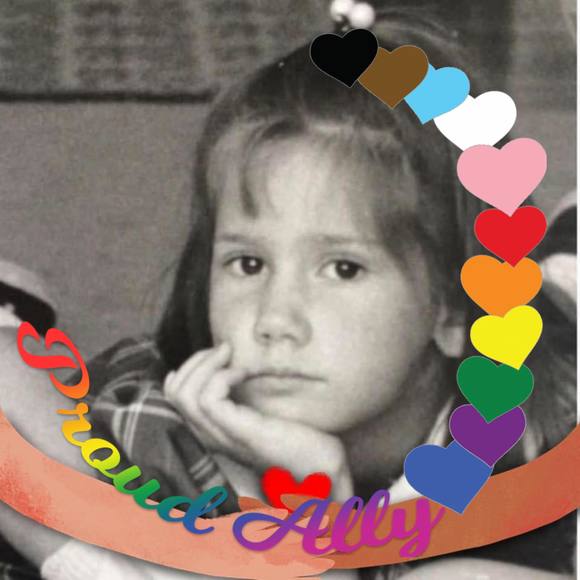 Meet your Posher, Cynthia - Picture 1 of 1